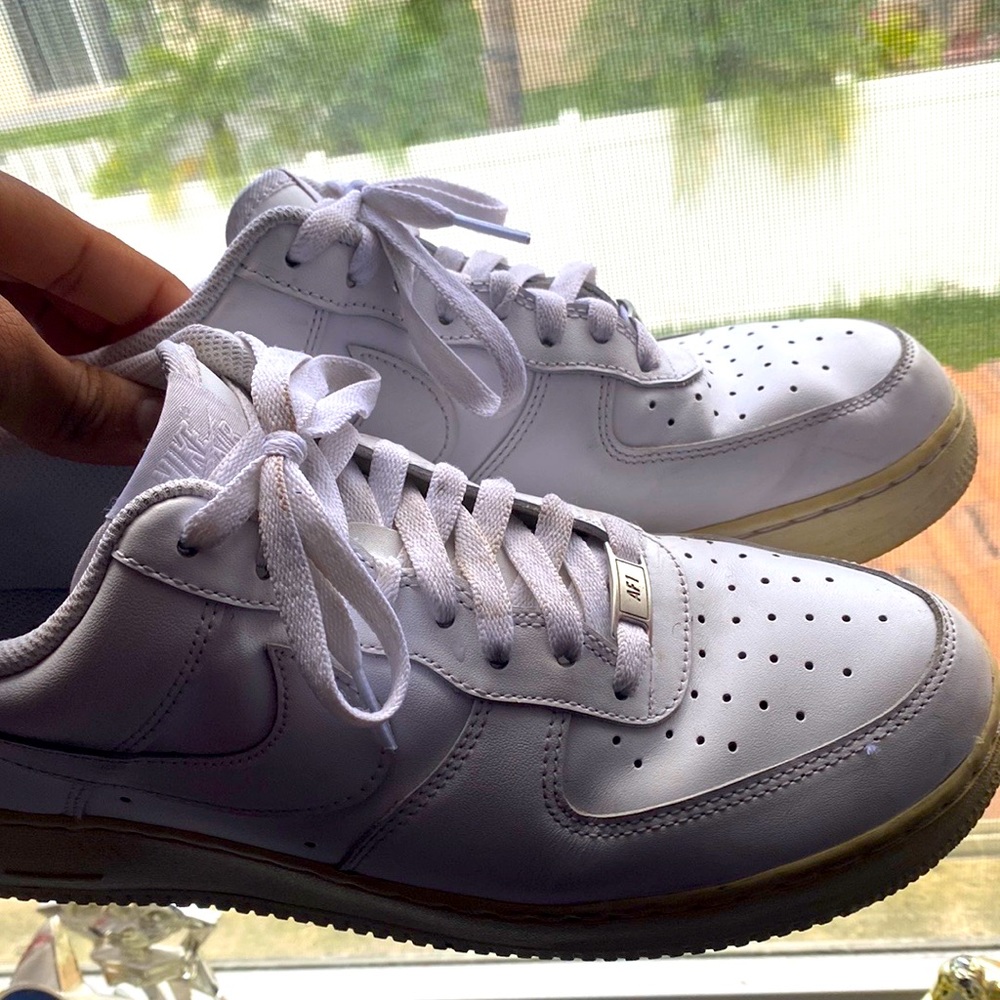 Air Force 1’s Size 10